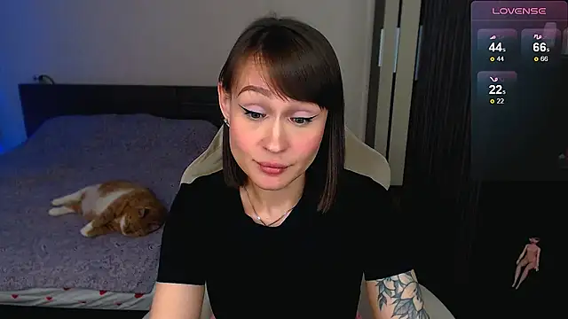 MelLovell online show from 06/04/26, 10:47