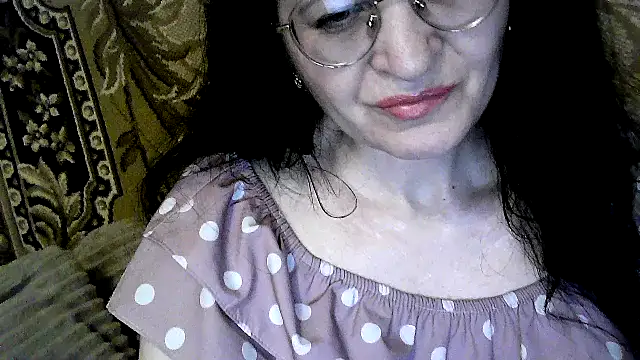 Snapshot of Dear_Annet chatting on 06/26/26, 10:43 Dear Annet online show from 06/26/26, 10:43