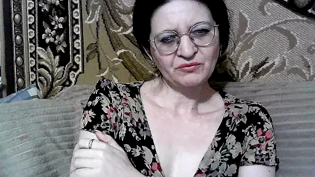 Snapshot of Dear_Annet chatting on 06/17/26, 06:40 Dear Annet online show from 06/17/26, 06:40