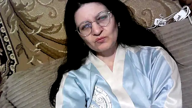 Snapshot of Dear_Annet chatting on 06/21/26, 06:46 Dear Annet online show from 06/21/26, 06:46