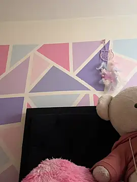 lia 20xx online show from 07/21/26, 06:42