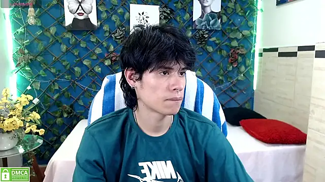 Snapshot of wayath1 chatting on 07/16/26, 11:18 wayath1 online show from 07/16/26, 11:18