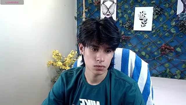 Snapshot of wayath1 chatting on 07/15/26, 11:17 wayath1 online show from 07/15/26, 11:17