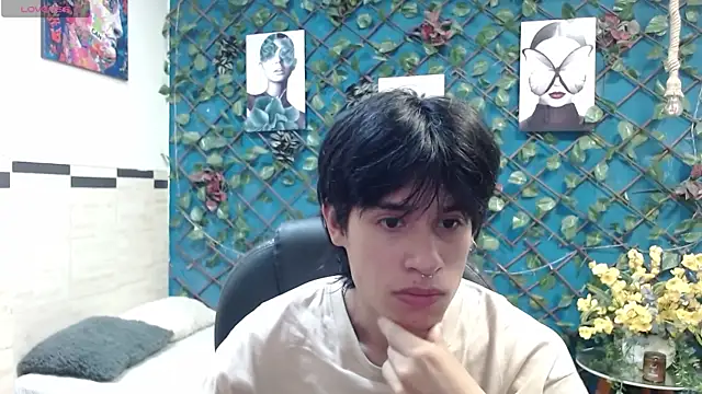Snapshot of wayath1 chatting on 06/30/26, 11:10 wayath1 online show from 06/30/26, 11:10