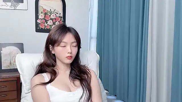 Snapshot of wenwen8888 chatting on 06/16/26, 03:06 wenwen8888 online show from 06/16/26, 03:06