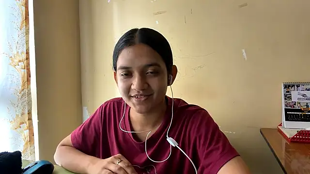 yuna luxy online show from 06/10/26, 08:04
