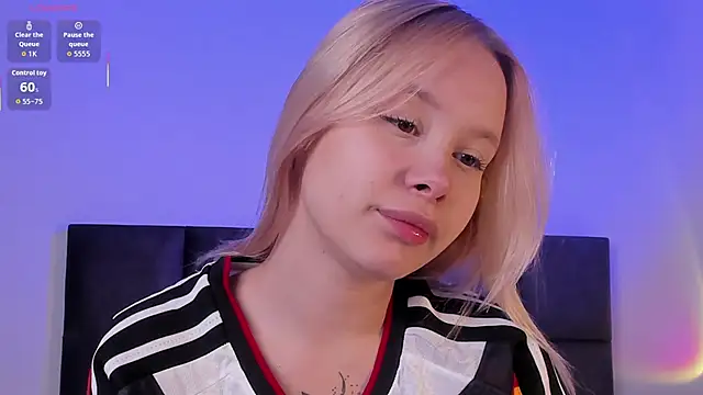 softangelxkisses online show from 06/23/26, 06:44