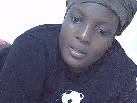 Snapshot of Hot-Zelinda chatting on 06/19/26, 09:31 Hot-Zelinda online show from 06/19/26, 09:31