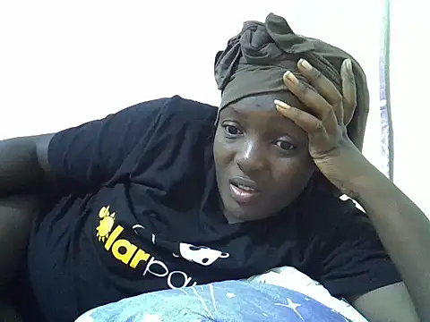 Snapshot of Hot-Zelinda chatting on 07/09/26, 03:51 Hot-Zelinda online show from 07/09/26, 03:51