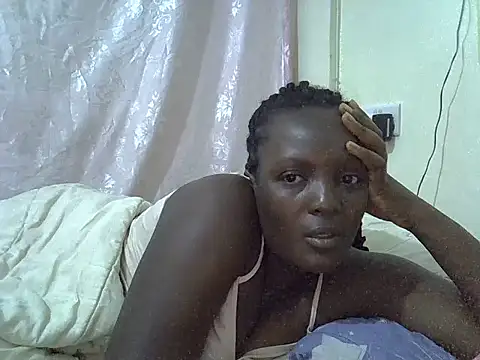 Snapshot of Hot-Zelinda chatting on 07/19/26, 11:01 Hot-Zelinda online show from 07/19/26, 11:01