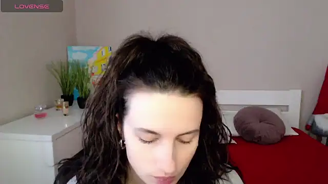 Snapshot of LilithRivi chatting on 06/15/26, 03:23 LilithRivi online show from 06/15/26, 03:23