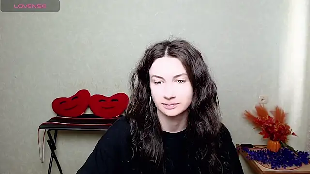 Snapshot of LilithRivi chatting on 06/07/26, 01:38 LilithRivi online show from 06/07/26, 01:38
