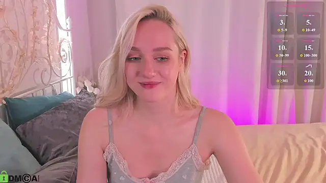 Chloe-Deccer online show from 07/26/26, 01:01