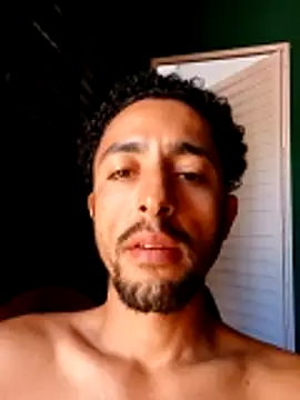 Snapshot of Dgzin16 chatting on 06/13/26, 03:21 Dgzin16 online show from 06/13/26, 03:21
