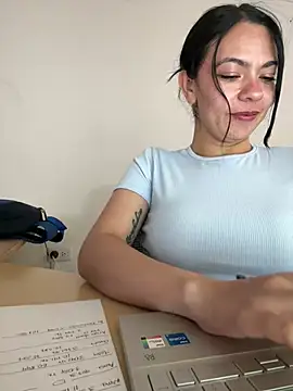 vanellopeFoxx online show from 07/17/26, 05:21