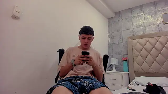 Snapshot of Hydan_ chatting on 07/10/26, 09:15 Hydan online show from 07/10/26, 09:15