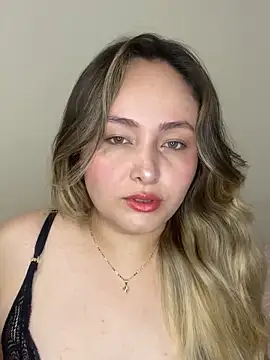 Snapshot of Rositafresitaa chatting on 06/14/26, 01:02 Rositafresitaa online show from 06/14/26, 01:02
