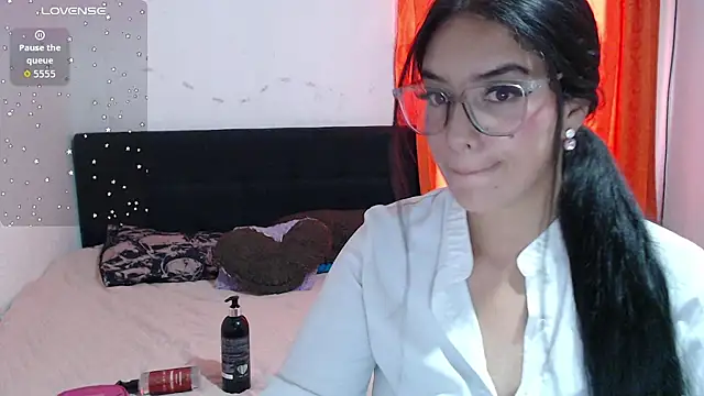 emma grace11 online show from 06/06/26, 06:24