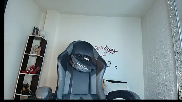  Anais Lanz online show from 07/04/26, 04:30
