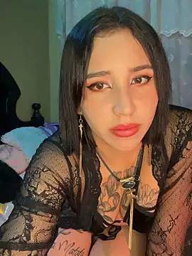 Snapshot of ameliasexlove chatting on 06/16/26, 02:44 ameliasexlove online show from 06/16/26, 02:44