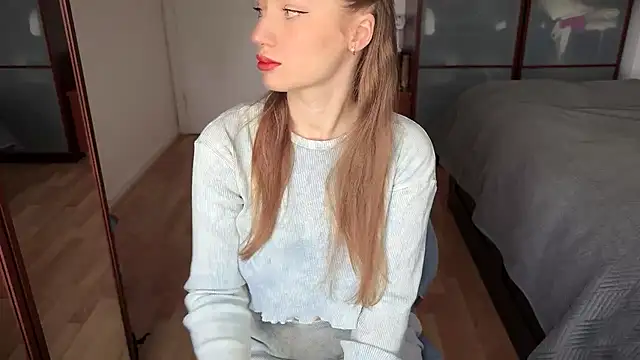 evelene online show from 06/23/26, 12:36