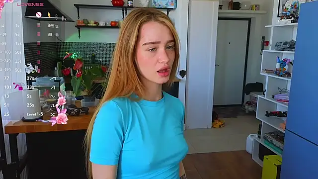 AliviaWithLove online show from 07/17/26, 09:17