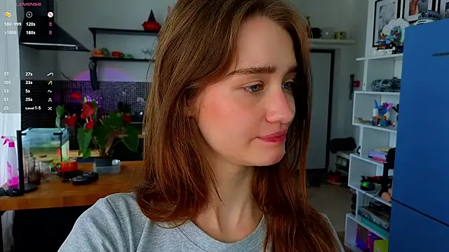 AliviaWithLove online show from 07/06/26, 10:11