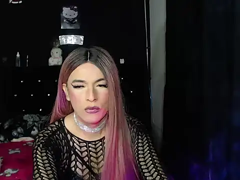 Snapshot of madame_kitty chatting on 07/18/26, 11:46 madame kitty online show from 07/18/26, 11:46