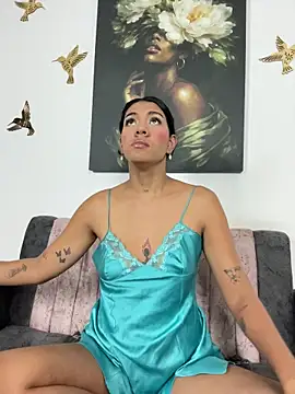 Samantha gyatt online show from 07/10/26, 11:10