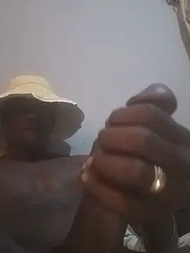Snapshot of blackmamba113 chatting on 07/23/26, 12:35 blackmamba113 online show from 07/23/26, 12:35