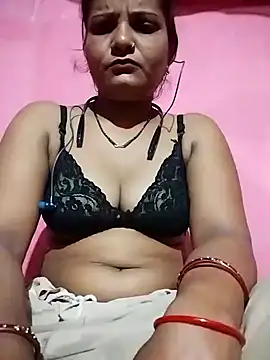 Snapshot of Cut_rani64 chatting on 07/12/26, 10:43 Cut rani64 online show from 07/12/26, 10:43