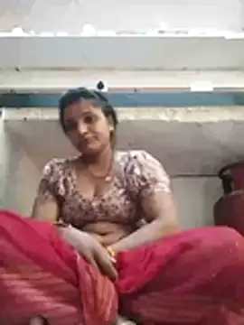 Snapshot of Cut_rani64 chatting on 06/25/26, 03:26 Cut rani64 online show from 06/25/26, 03:26