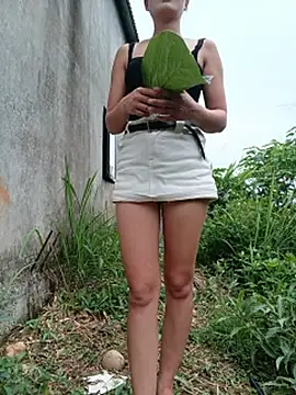 Snapshot of Sky-beo chatting on 06/15/26, 10:26 Sky-beo online show from 06/15/26, 10:26