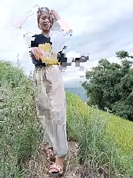 Snapshot of Sky-beo chatting on 06/23/26, 10:46 Sky-beo online show from 06/23/26, 10:46