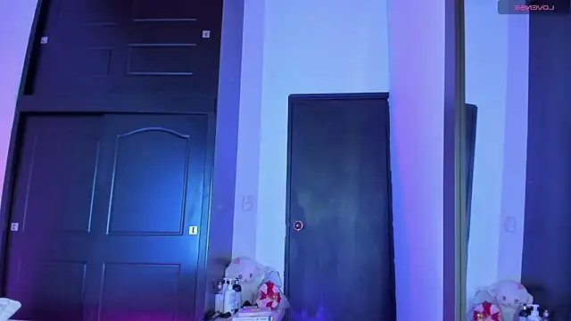 EvaBigBoobs online show from 06/07/26, 11:21