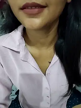 Miss-cutee online show from 06/17/26, 06:40