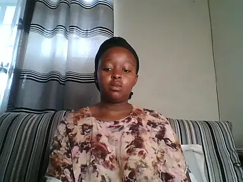 Ellah simone online show from 07/22/26, 08:05