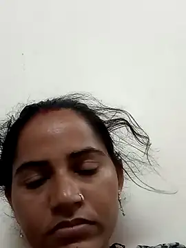 Snapshot of Hotnewbhabi_riya chatting on 06/19/26, 12:16 Hotnewbhabi riya online show from 06/19/26, 12:16
