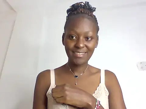 Snapshot of Pretty_pretty2 chatting on 06/08/26, 10:27 Pretty pretty2 online show from 06/08/26, 10:27