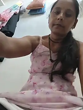 Snapshot of Karishna_hot chatting on 07/02/26, 03:23 Karishna hot online show from 07/02/26, 03:23