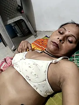 Snapshot of Karishna_hot chatting on 06/20/26, 10:59 Karishna hot online show from 06/20/26, 10:59