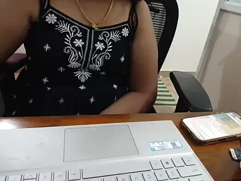Snapshot of kannada_Hotlady chatting on 07/21/26, 08:37 kannada Hotlady online show from 07/21/26, 08:37