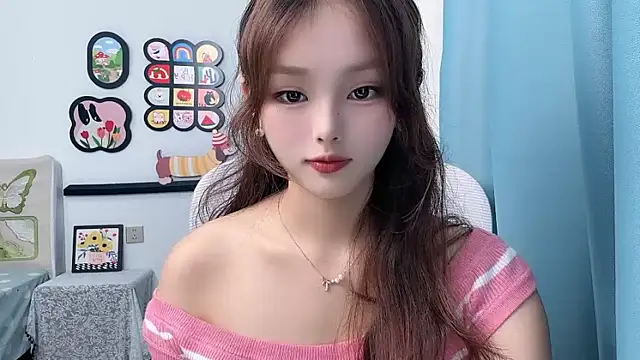 Snapshot of pingping78 chatting on 06/18/26, 11:15 pingping78 online show from 06/18/26, 11:15