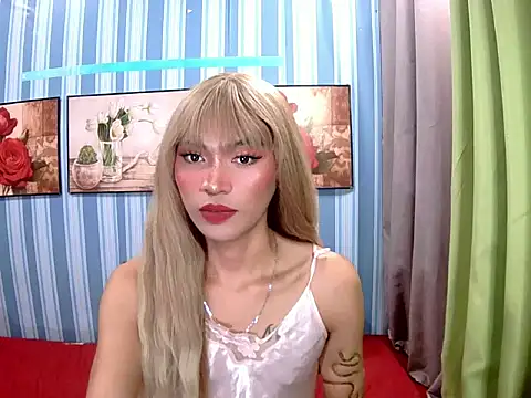Snapshot of precious_fun chatting on 06/06/26, 05:40 precious fun online show from 06/06/26, 05:40