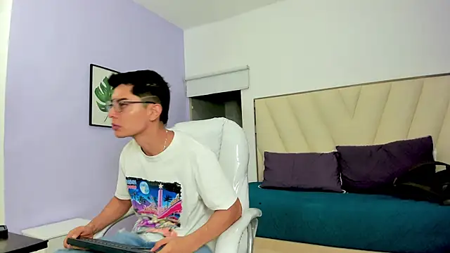 Ethan12  online show from 06/17/26, 03:06