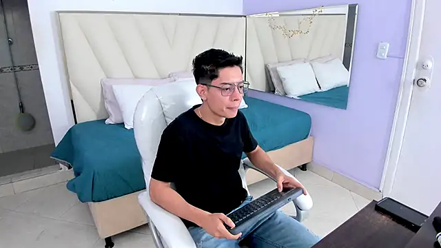 Ethan12  online show from 06/16/26, 03:17