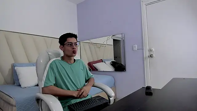 Ethan12  online show from 06/20/26, 03:11