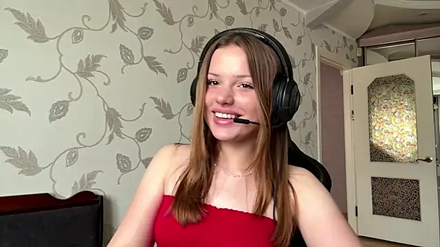 Snapshot of Eva_Memphis chatting on 06/07/26, 12:32 Eva Memphis online show from 06/07/26, 12:32