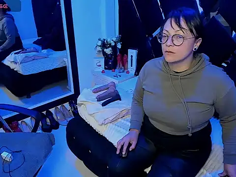 Susana Flame online show from 07/22/26, 03:41