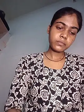 Snapshot of aapki_priya chatting on 06/11/26, 04:53 aapki priya online show from 06/11/26, 04:53